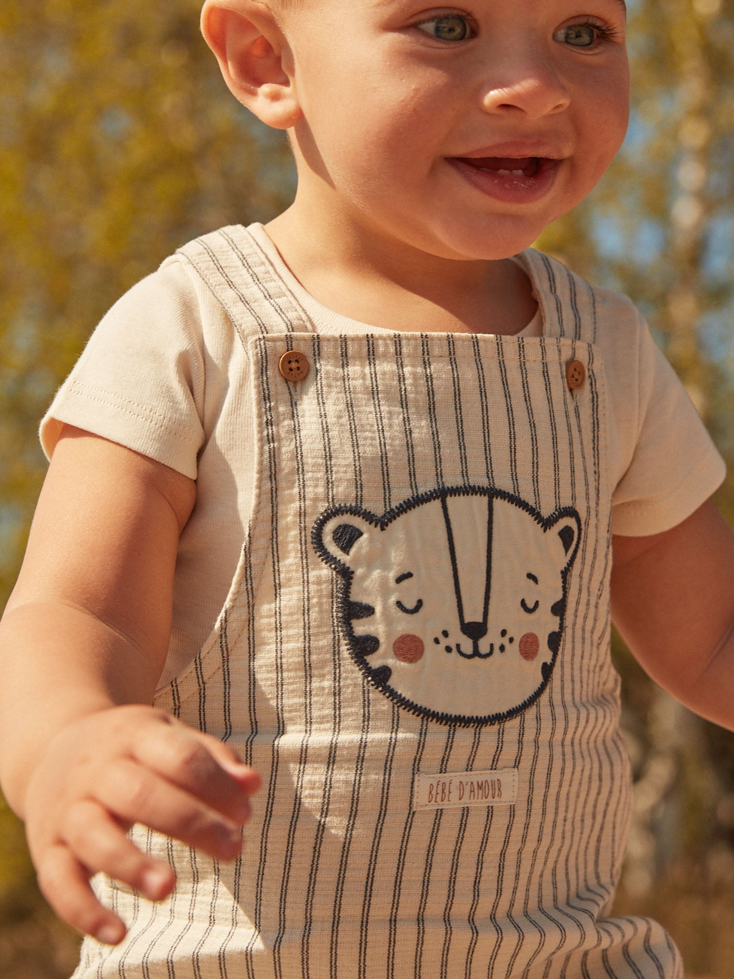tmp/95027921213/products/507f3bd3-fc7e-499e-9f36-feba4580fa1e/23E1BGP1SAC_007_26f41dd23-29f4-45c4-af73-a9134cb46f26.jpg