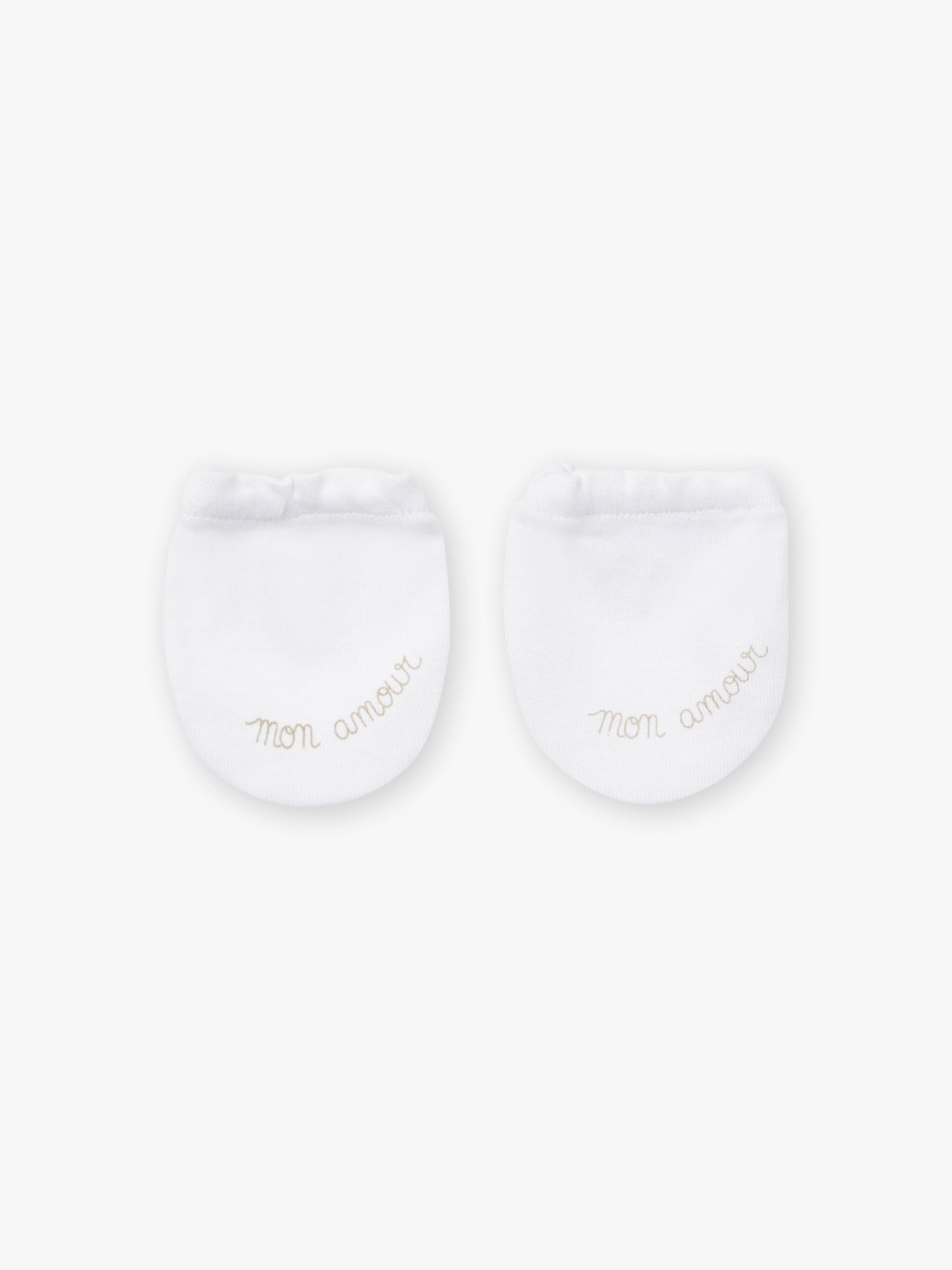 tmp/95027921213/products/e7f772c8-e45d-49a5-a274-ba45e8ddb078/24E0AM11MFN_000_1017e002a80-2c2c-44da-b028-8b2ad8740a5d.jpg