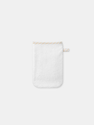 tmp/95027921213/products/09119b5e-f016-440e-9dbf-f161f1031c79/26H0AMQ1ACD_001_17aeb6fbbe-a4d3-4c90-ae09-345b6cb86134.jpg