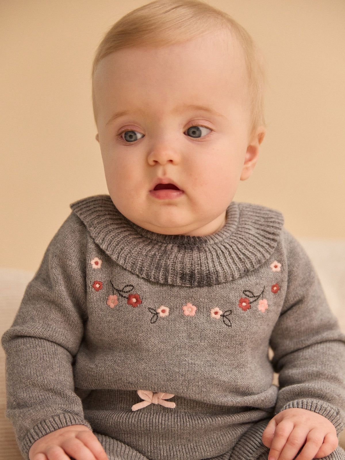 Sweater and Pants Set Gray Birth Girl
