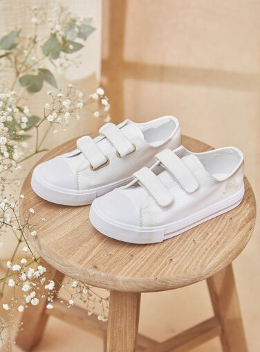 White trainers with hook-and-loop fastening White trainers with hook-and-loop fastening KUAMAGE / 24N10PG21D16000