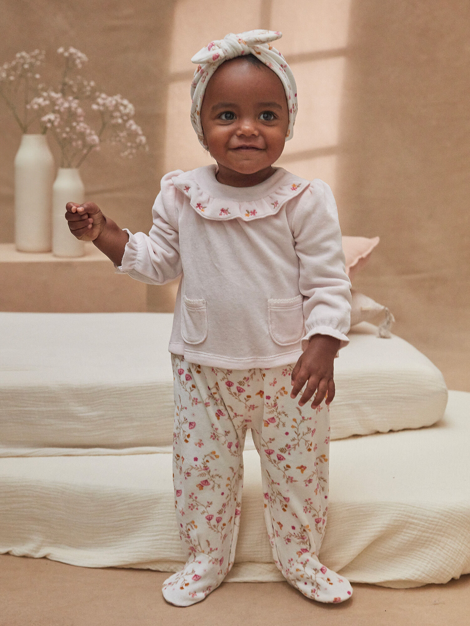 Baby shop girl pyjamas