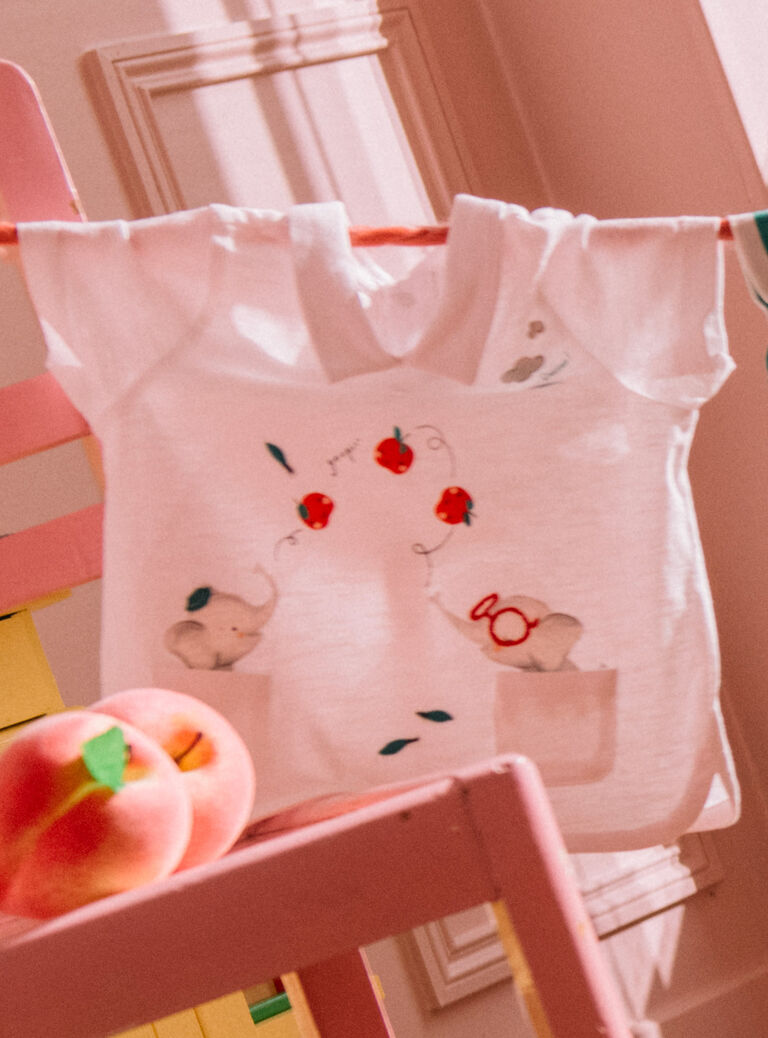 Baby boy ecru polo with elephants motifs CATARNO / 22E1BGM1POL001