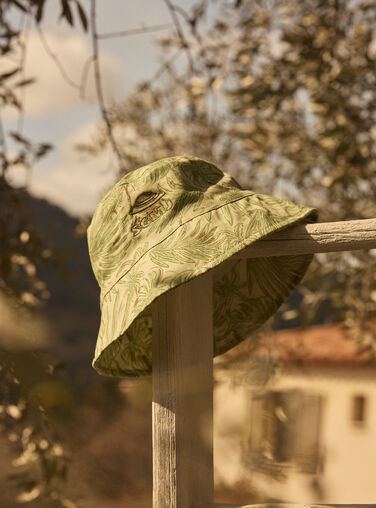 Light green HAT MLEBOBAGE / 25E4PGO1CHAG600