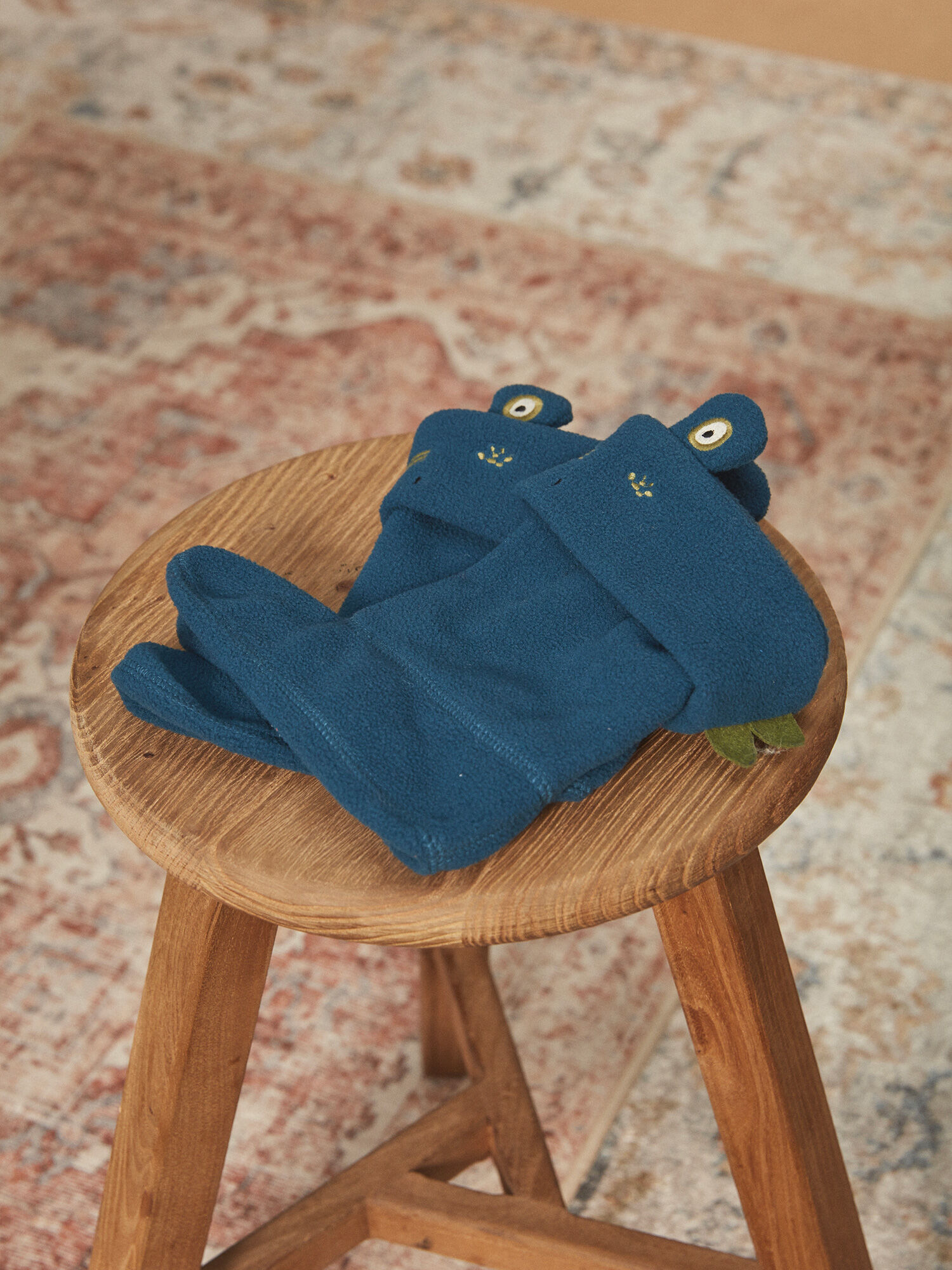 Navy blue sock booties deals