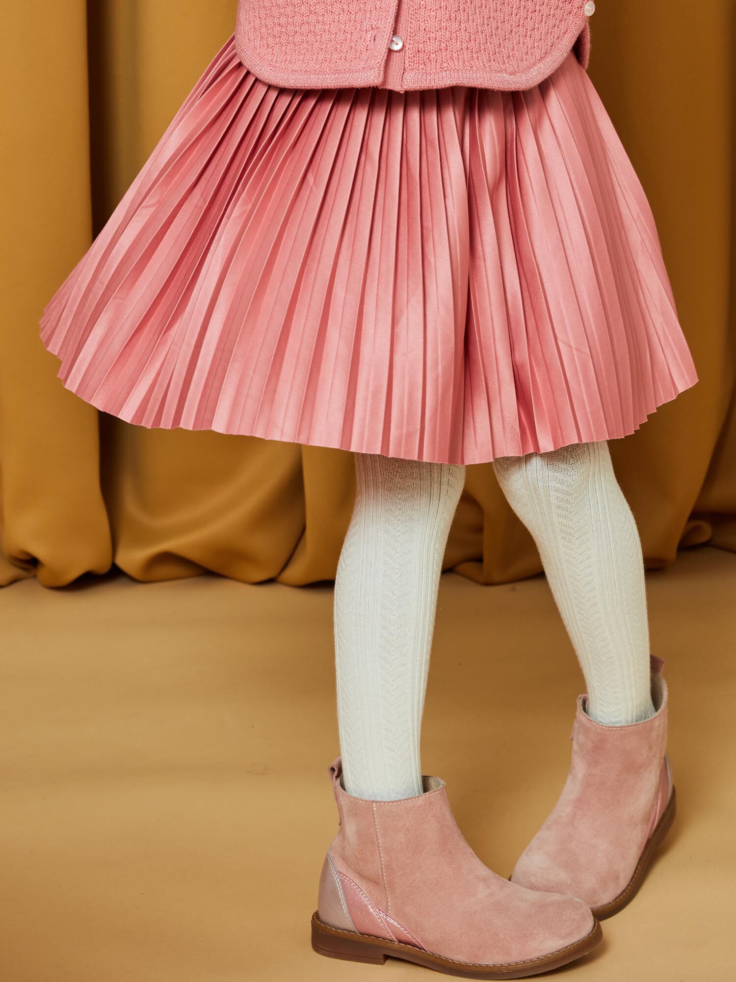 Pleated skirt pink shop