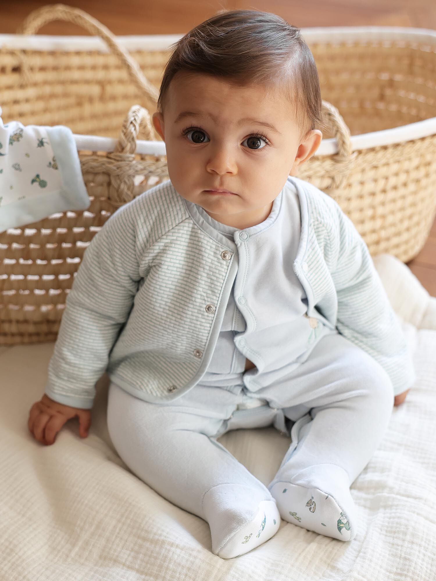 Children's online sleep suits