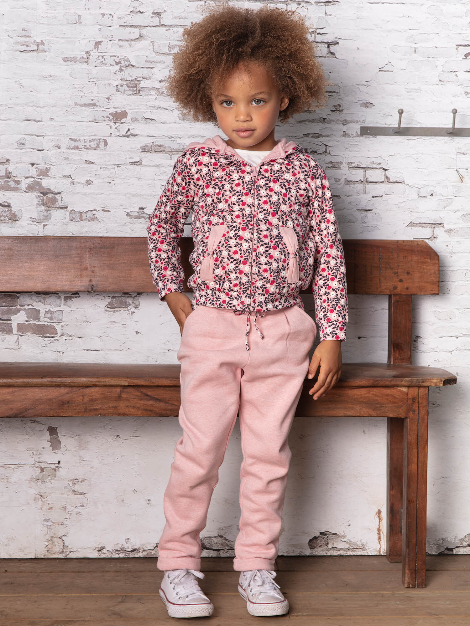 Pink jogging pants child girl