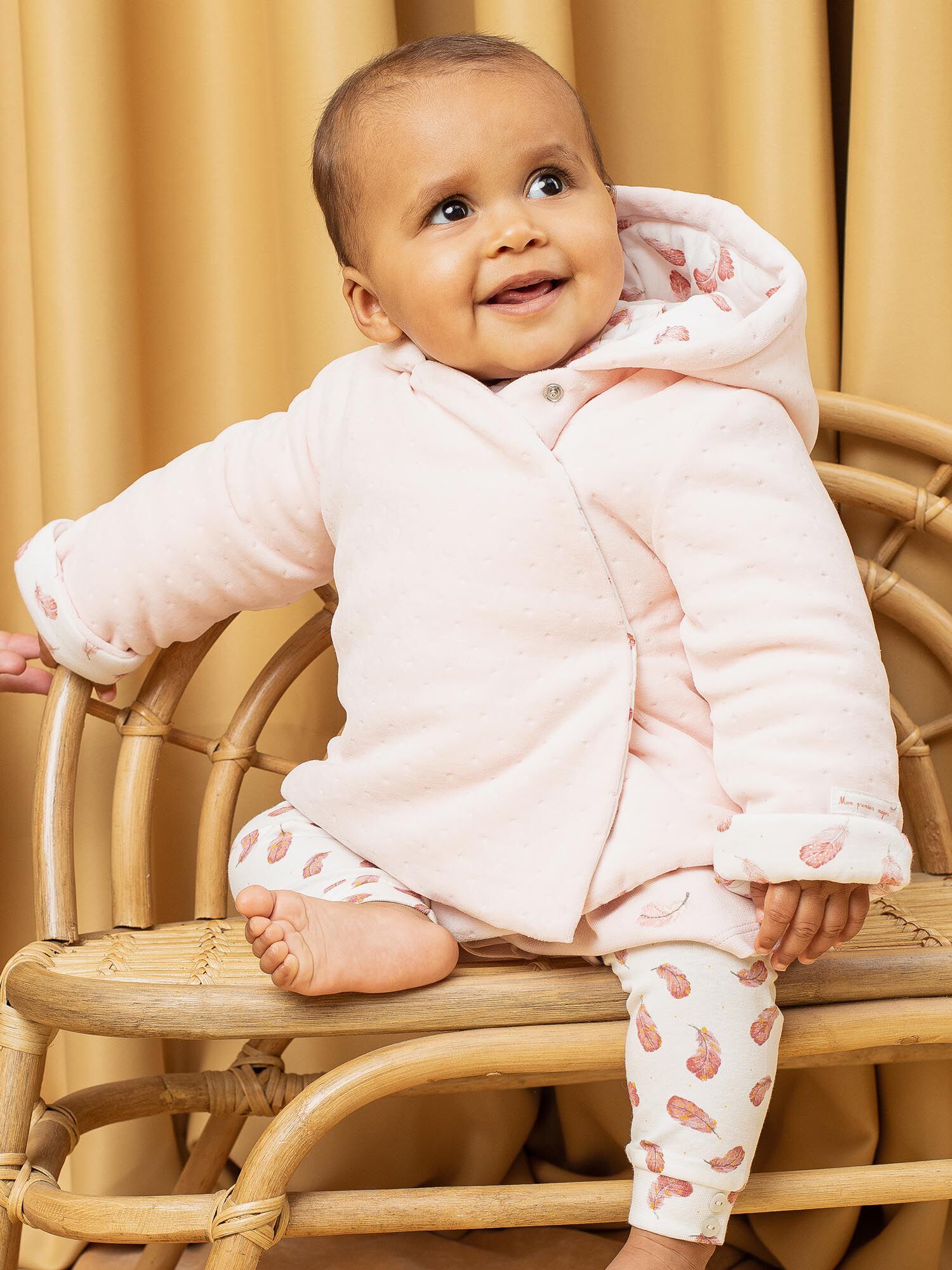 Velvet jacket for baby girl outlet