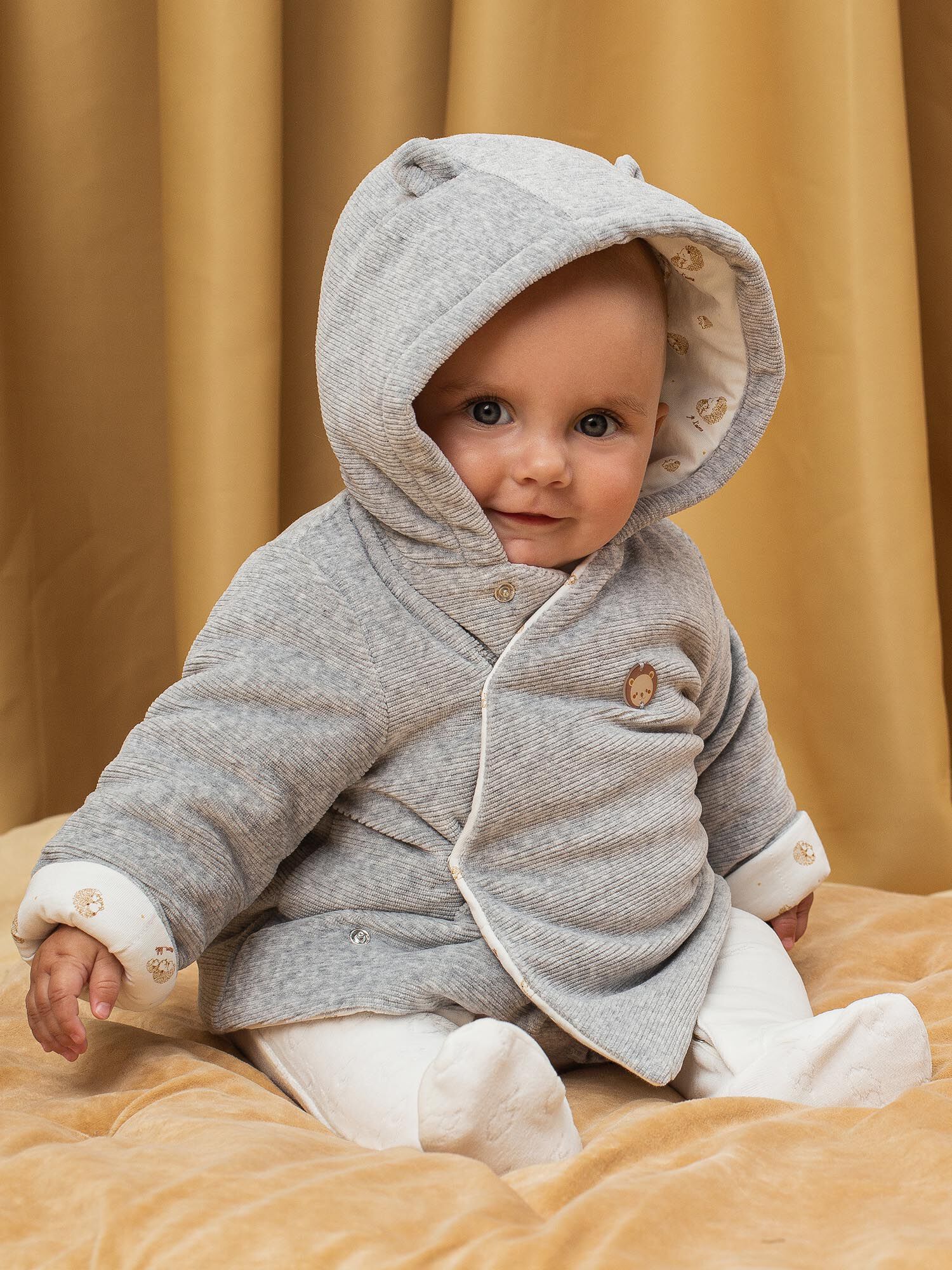 Velvet jacket discount for baby girl
