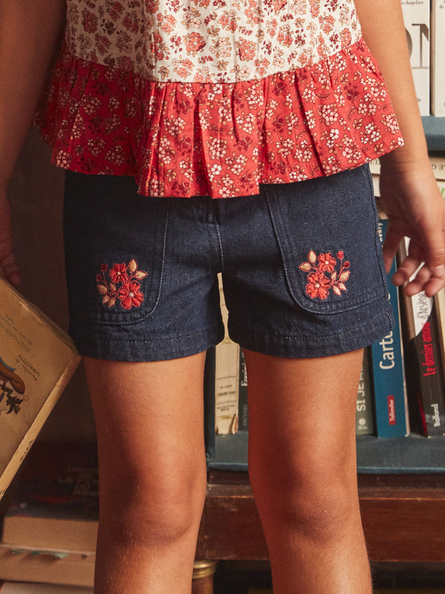 Short fille sergent major top