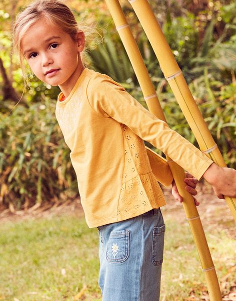Yellow mimosa t-shirt with floral embroidery FAJONETTE / 23E2PF82TMLB105