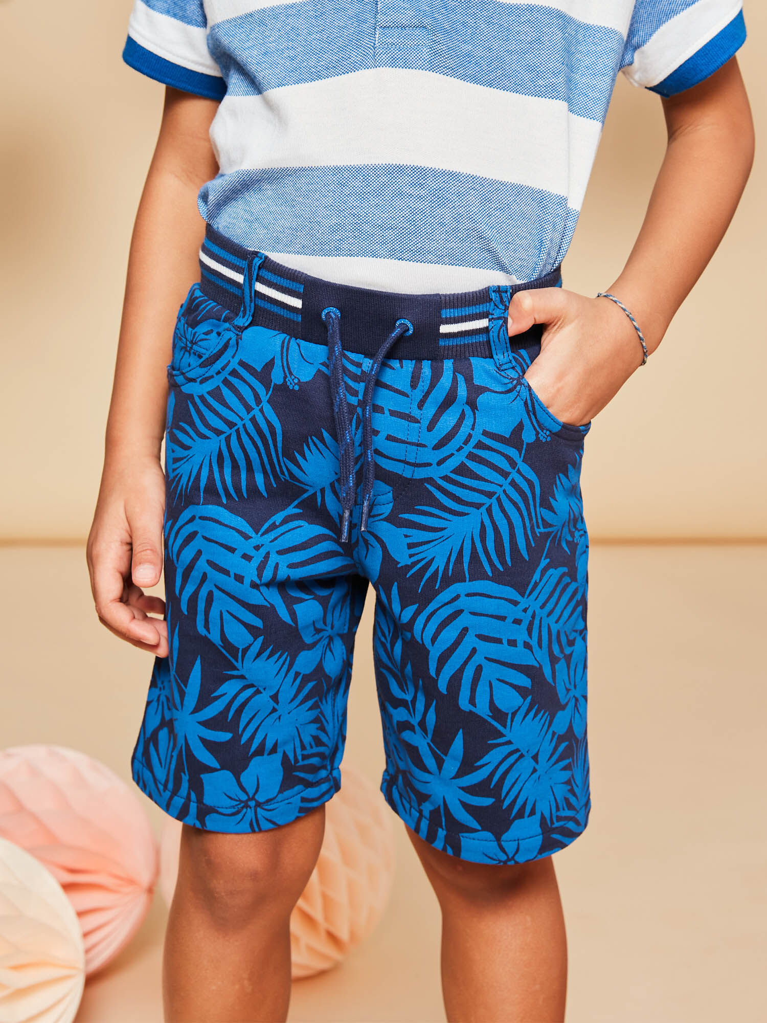 Blue fleece Bermuda shorts with foliage print Boy Sergent Major