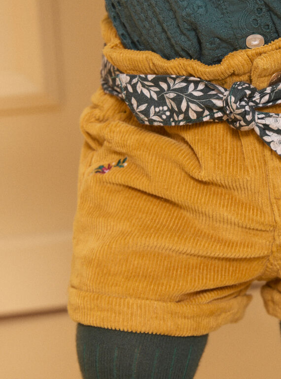 Yellow SHORTS LALULU / 24H1BFO1SHO107